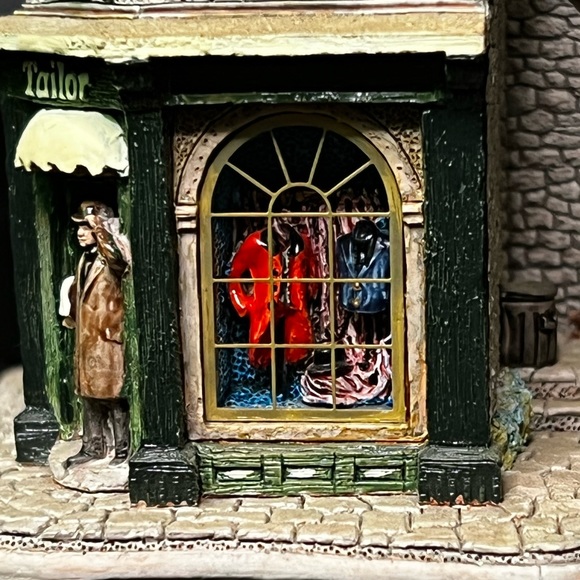 Very Rare Lilliput Lane | The Tailor | Victorian Shops Collection - Picture 8 of 14